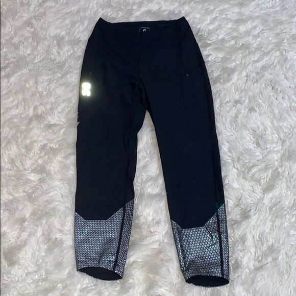 On Tights 7/8 with Reflective and Compression - Picture 2 of 4